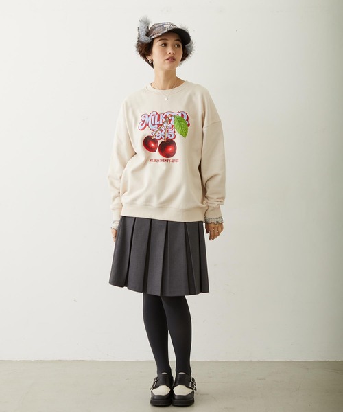 MILKFED.（ミルクフェド）の「CHERRY LOGO SWEAT TOP（スウェット・レディース・オフホワイト/ネイビー/ライトパープル・L/M）」の10枚目の写真