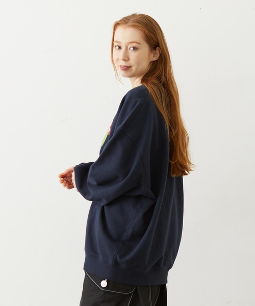 MILKFED.（ミルクフェド）の「CHERRY LOGO SWEAT TOP（スウェット・レディース・オフホワイト/ネイビー/ライトパープル・L/M）」の11枚目の写真
