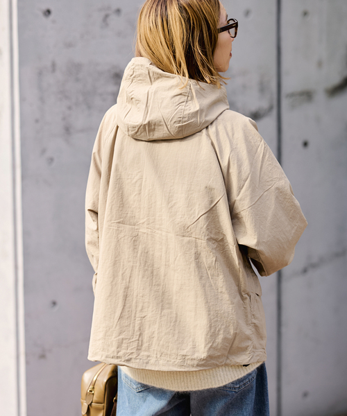FRAMeWORK（フレームワーク）の「≪WEB先行 / 追加≫ALTUS/アルタス 別注W ZIP マウンテンパーカー（マウンテンパーカー・レディース・ベージュ系その他/スミクロ/ブラック/ウッド・FREE）」の7枚目の写真
