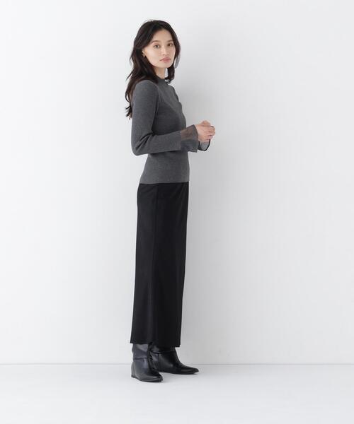 NATURAL BEAUTY BASIC(ナチュラルビューティーベーシック)の「バイアスサテンナロースカート(スカート・レディース・ベージュ/ブラック/オフホワイト・MEDIUM/SMALL)」の12枚目の写真