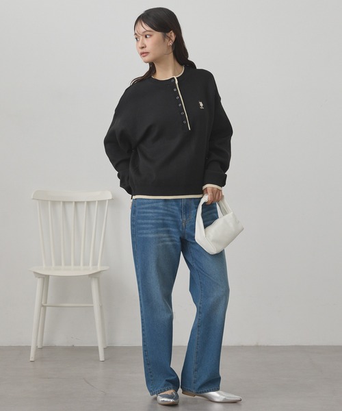 U.S. POLO ASSN.(ユーエスポロアッスン)の「U.S. POLO ASSN./ユーエスポロアッスン 別注 ロゴ刺繍 配色 スウェットライク ヘンリーネックニット(ニット/セーター・レディース・アイボリー/ネイビー/杢グレー/ブラック・M/L)」の16枚目の写真