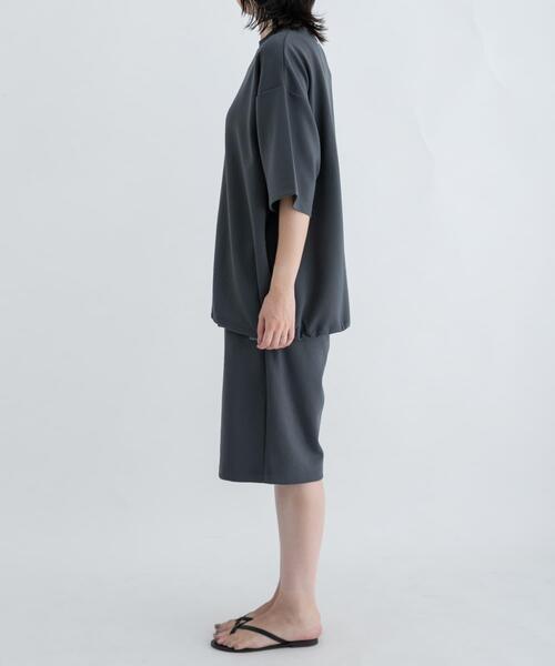 TOHA(トハ)の「リカバリーウェア カットソー 半袖/ショーツ(ルームウェア/パジャマ・メンズ・ネイビー/チャコールグレー/アイボリー/ブラウン・MEDIUM/X-LARGE/LARGE/SMALL)」の21枚目の写真
