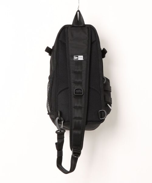 NEW ERA（ニューエラ）の「【NEW ERA】スリングボディバッグ 12L / ブラック [14521310]（ボディバッグ/ウエストポーチ・レディース・ブラック・フリー）」の21枚目の写真