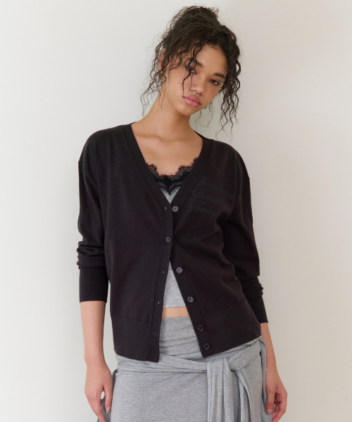THEVINYLHOUSE(ザバイニルハウス)の「BASIC V NECK CARDIGAN(W) BLACK(カーディガン/ボレロ・レディース・その他・FREE)」の4枚目の写真