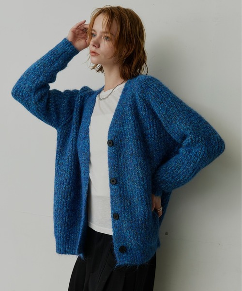 uchi.(ウチ)の「ミックスヤーンVネックオーバーニットカーディガン(ニット/セーター・レディース・ブラウン/ブルー/グレー・FREE)」の22枚目の写真