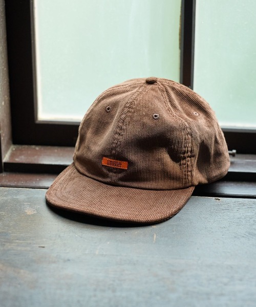 UNIVERSAL OVERALL（ユニバーサルオーバーオール）の「【UNIVERSAL OVERALL】別注 CORDUROY SHORT BRIM CAP（キャップ・メンズ・ブラック/ベージュ/カーキ/モカ・FREE）」の2枚目の写真