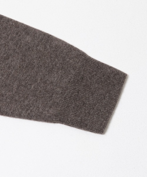 ANOTHER OFFICE(アナザー オフィス)の「ANOTHER OFFICE ENSEMBLE CASHMERE KNIT(ニット/セーター・メンズ・チャコールグレー/モカ・2/3)」の10枚目の写真