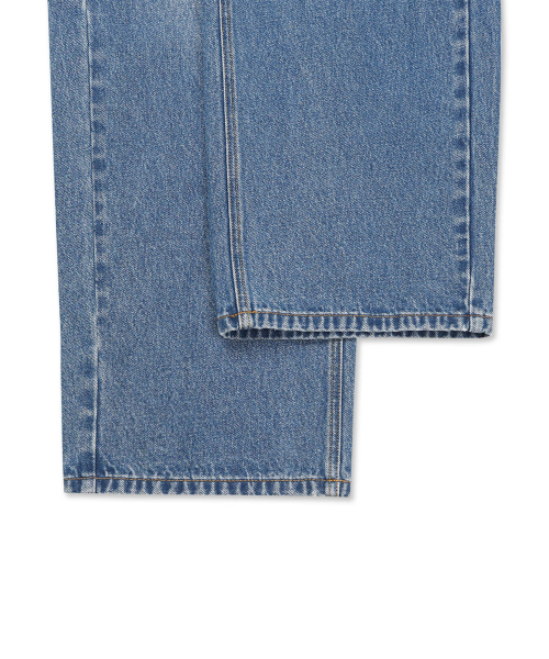 MICHIKO LONDON(ミチコ ロンドン)の「リラックスワイドデニム ミッドブルー(デニムパンツ・レディース・その他・SMALL/MEDIUM/LARGE)」の4枚目の写真