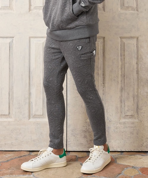 No Rain No Rainbow(ノーレインノーレインボー)の「mp15413- embossed jacquard knit pants ジャカードニットパンツ(NR26W-05)(その他パンツ・メンズ・ブルー/ブラック/グレー・S/M/L/XL)」の3枚目の写真