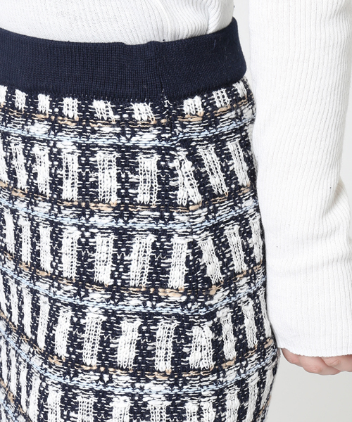 LIMITLESS LUXURY（リミットレスラグジュアリー）の「ツィードMIXニットスカート◆（スカート・レディース・キャメル/ブルー・FREE）」の5枚目の写真