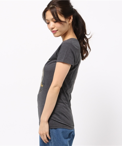 TRUE VINTAGE(トゥルーヴィンテージ)の「Mickey and Friends/ミッキーマウスTシャツ(Tシャツ/カットソー・レディース・チャコールアッシュ・MEDIUM/SMALL/LARGE)」の3枚目の写真