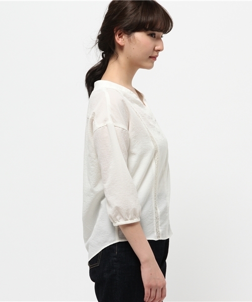 N.（N. Natural Beauty Basic）（エヌエヌナチュラルビューティーベーシック）の「レースフォルムブラウス（シャツ/ブラウス・レディース・ネイビー/カーキ/ホワイト・MEDIUM）」の5枚目の写真