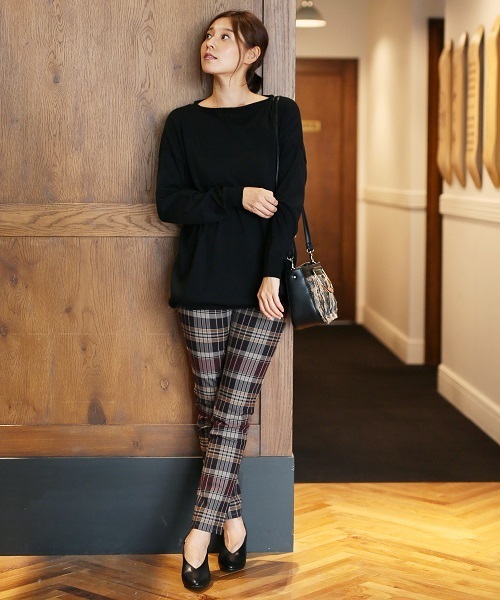 LEPSIM（レプシィム）の「【ご自宅で洗濯できる！】12GマシンウォッシャブルドレーププルオーバーLS　724735（ニット/セーター・レディース・カーキ/ベージュ/ブラック/グレー/ホワイト/ブラウン・FREE）」の20枚目の写真