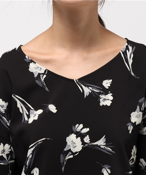 laboratory work（ラボラトリーワーク）の「二重織ツイル花柄プリントブラウス（シャツ/ブラウス・レディース・ブラック系その他/ホワイト系その他・MEDIUM）」の6枚目の写真