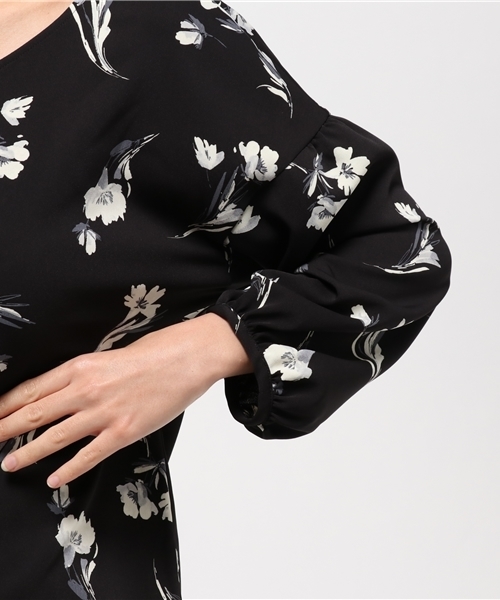 laboratory work（ラボラトリーワーク）の「二重織ツイル花柄プリントブラウス（シャツ/ブラウス・レディース・ブラック系その他/ホワイト系その他・MEDIUM）」の7枚目の写真