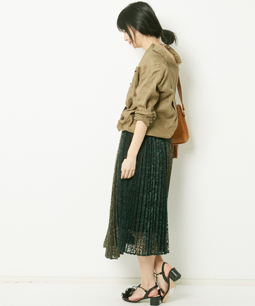 AMERICAN RAG CIE（アメリカンラグシー）の「AMERICAN RAG CIE　フレンチリネンカシュクールシャツ（シャツ/ブラウス・レディース・ホワイト/カーキ/レッド・FREE）」の18枚目の写真
