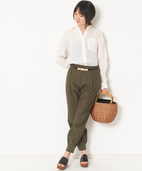 AMERICAN RAG CIE（アメリカンラグシー）の「AMERICAN RAG CIE　フレンチリネンカシュクールシャツ（シャツ/ブラウス・レディース・ホワイト/カーキ/レッド・FREE）」の11枚目の写真