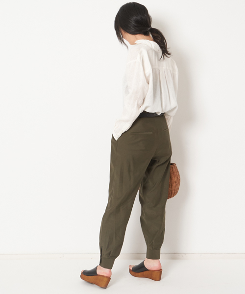 AMERICAN RAG CIE（アメリカンラグシー）の「AMERICAN RAG CIE　フレンチリネンカシュクールシャツ（シャツ/ブラウス・レディース・ホワイト/カーキ/レッド・FREE）」の10枚目の写真