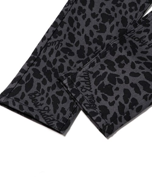ZIDDY（ジディ）の「ZIDDY/ストレッチツイルヒョウ柄スキニーパンツ（その他パンツ・キッズ・グレー/オフホワイト・130/160/150/140）」の7枚目の写真