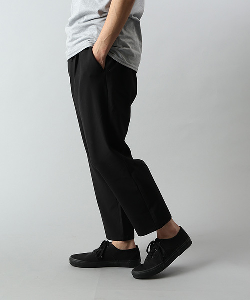 JOURNAL STANDARD（ジャーナルスタンダード）の「TR 1Pイージーワイドパンツ#（その他パンツ・メンズ・ブラック/グリーン系その他/グレー/ネイビー・LARGE/SMALL/MEDIUM）」の19枚目の写真