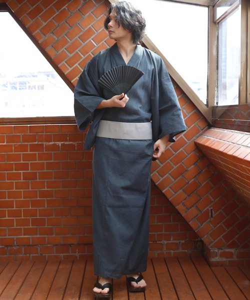 ８(eight)（エイト）の「しじら浴衣 3点セット ゆかた 帯 下駄 コットン（浴衣・メンズ・グレー/ブルー/キナリ/ブラック/ネイビー/ブラック×グレー/ダークネイビー/チャコールグレー/ワイン・LARGE/MEDIUM/X-LARGE）」の6枚目の写真