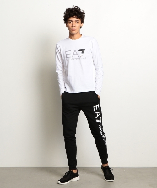 EMPORIO ARMANI EA7（エンポリオアルマーニイーエーセブン）の「【エンポリオ アルマーニ EA7】フロントロゴ ロングスリーブTシャツ（Tシャツ/カットソー・メンズ・ブラック/ホワイト・MEDIUM/SMALL/X-SMALL/XX-SMALL/LARGE）」の14枚目の写真