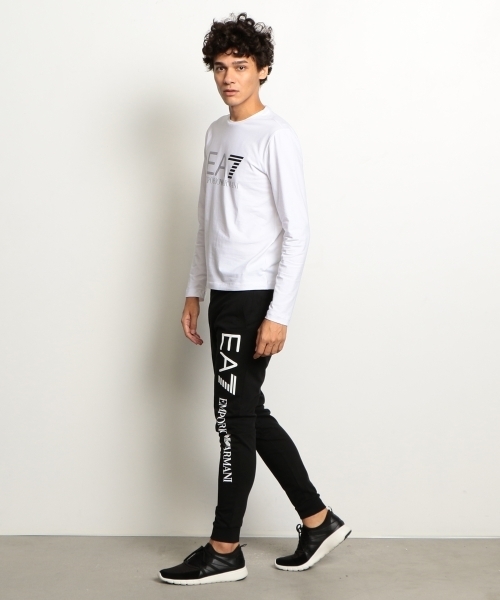 EMPORIO ARMANI EA7（エンポリオアルマーニイーエーセブン）の「【エンポリオ アルマーニ EA7】フロントロゴ ロングスリーブTシャツ（Tシャツ/カットソー・メンズ・ブラック/ホワイト・MEDIUM/SMALL/X-SMALL/XX-SMALL/LARGE）」の12枚目の写真