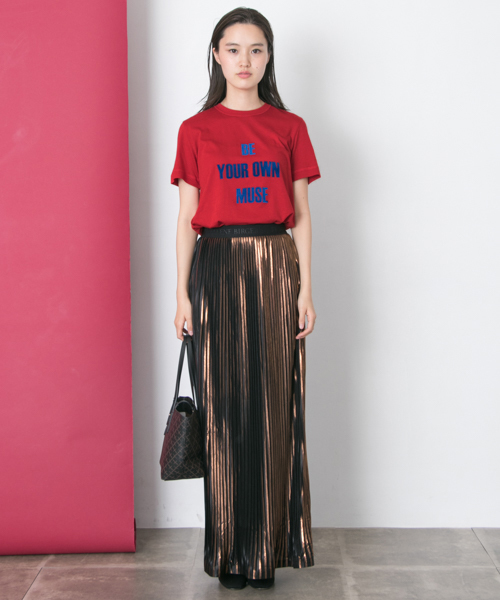 BY MALENE BIRGER（バイマレーネビルガー）の「BY MALENE BIRGER T-SHIRT（Tシャツ/カットソー・レディース・ブラック/レッド系その他/ホワイト・SMALL/X-SMALL）」の13枚目の写真
