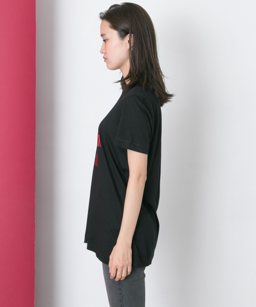 BY MALENE BIRGER（バイマレーネビルガー）の「BY MALENE BIRGER T-SHIRT（Tシャツ/カットソー・レディース・ブラック/レッド系その他/ホワイト・SMALL/X-SMALL）」の15枚目の写真