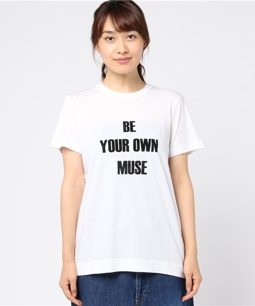BY MALENE BIRGER（バイマレーネビルガー）の「BY MALENE BIRGER T-SHIRT（Tシャツ/カットソー・レディース・ブラック/レッド系その他/ホワイト・SMALL/X-SMALL）」の4枚目の写真