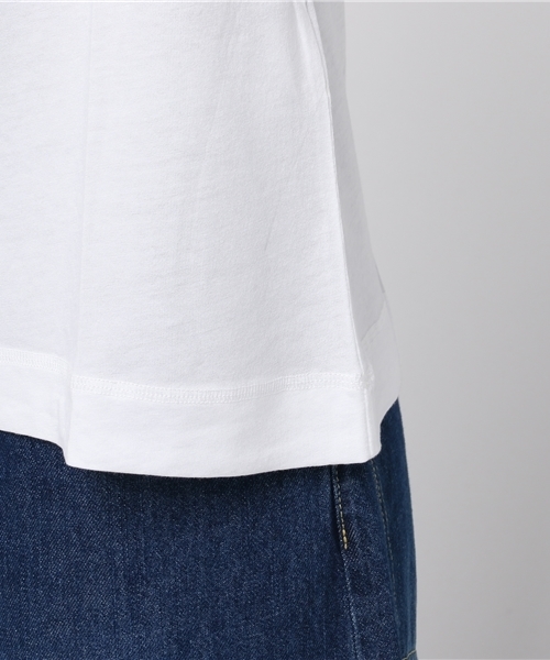 BY MALENE BIRGER（バイマレーネビルガー）の「BY MALENE BIRGER T-SHIRT（Tシャツ/カットソー・レディース・ブラック/レッド系その他/ホワイト・SMALL/X-SMALL）」の9枚目の写真