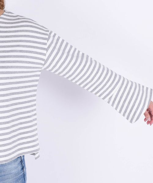 liflattie ships(リフラティ シップス)の「liflattie ships: ボーダー フレアスリーブ トップス ◇(Tシャツ/カットソー・レディース・ブラック/グレー/ライトグリーン・SMALL/MEDIUM)」の8枚目の写真