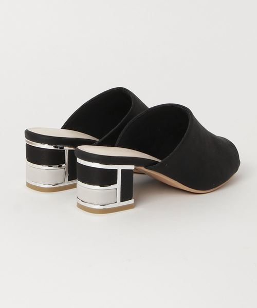 Realta（レアルタ）の「Realta(レアルタ) ブロックヒールのオープントゥミュールサンダル（サンダル・レディース・ホワイト/ブラック/ベージュ/ネイビー・M/L/LL/S）」の11枚目の写真