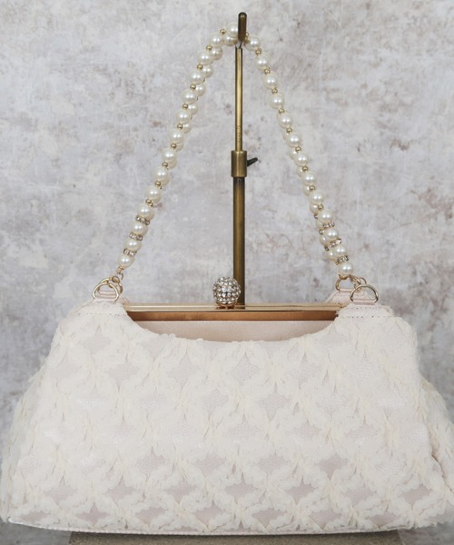Cupid Heart(キューピッドハート)の「【Cupid Heart】結婚式おすすめBAG♪パール持ち手フリルパーティーBAG(ハンドバッグ・レディース・ブラック/ベージュ・MEDIUM)」の10枚目の写真