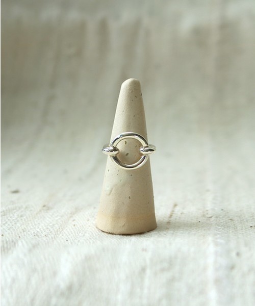 TODAYFUL（トゥデイフル）の「オーバルニュアンスリング（リング・レディース・シルバー/ゴールド・#11/#13）」の3枚目の写真