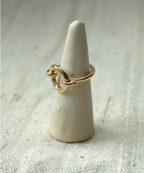 TODAYFUL（トゥデイフル）の「オーバルニュアンスリング（リング・レディース・シルバー/ゴールド・#11/#13）」の7枚目の写真