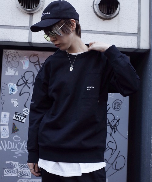 rovtski（ロフトスキー）の「【ビッグシルエット】ASSIST WORK CR SW POCKET（スウェット・レディース・ブラック/ベージュ・MEDIUM/LARGE）」の14枚目の写真