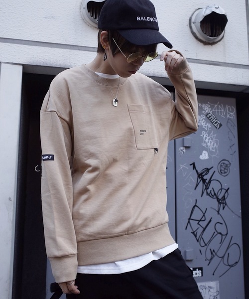 rovtski（ロフトスキー）の「【ビッグシルエット】ASSIST WORK CR SW POCKET（スウェット・レディース・ブラック/ベージュ・MEDIUM/LARGE）」の19枚目の写真