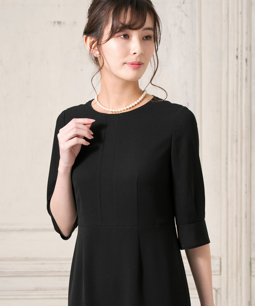 form forma（フォルムフォルマ）の「Ｖネックジャケット＆タイトワンピース　ブラックフォーマルセットアップスーツ（スーツセット・レディース・ブラック・7号/9号/11号/13号/15号）」の12枚目の写真