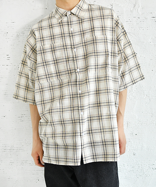 PairPair（ペアペア）の「チェック柄ビッグシルエットシャツ（シャツ/ブラウス・メンズ・ネイビー/アイボリー・FREE）」の2枚目の写真