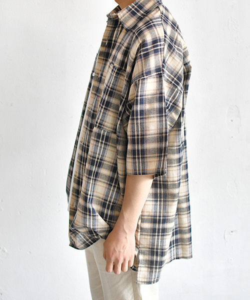 PairPair（ペアペア）の「チェック柄ビッグシルエットシャツ（シャツ/ブラウス・メンズ・ネイビー/アイボリー・FREE）」の8枚目の写真