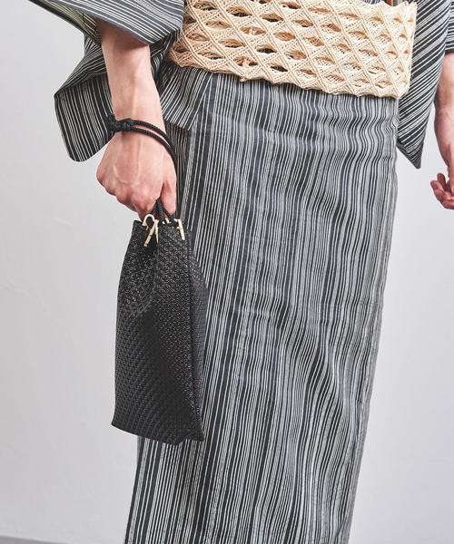 UNITED ARROWS（ユナイテッドアローズ）の「＜印傳屋＞ 合切袋 輪繋ぎ◆（その他小物・メンズ・レッド/ブラック/ネイビー・FREE）」の10枚目の写真