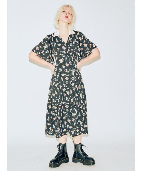 jouetie(ジュエティ)の「ノーカラーダブルボタンワンピース(ワンピース・レディース・その他1/その他2/ブラック・MEDIUM)」の6枚目の写真