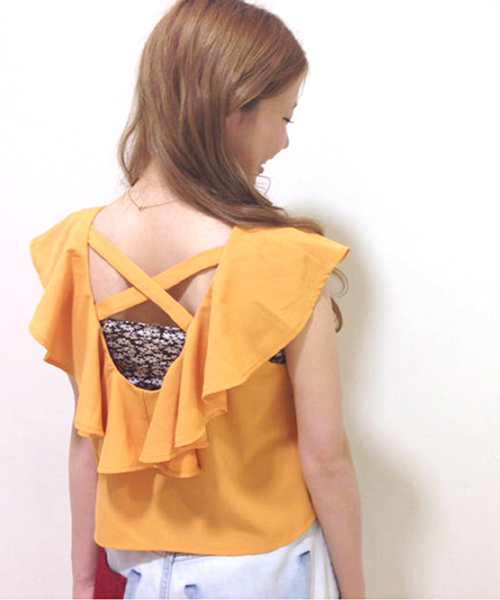 Kastane（カスタネ）の「【Kastane】BACKクロスタンクブラウス（シャツ/ブラウス・レディース・イエロー/ライトベージュ/ネイビー/レッド・FREE）」の3枚目の写真