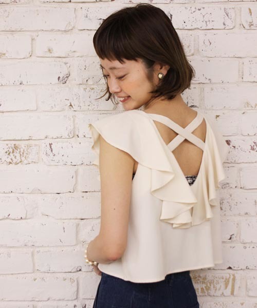 Kastane（カスタネ）の「【Kastane】BACKクロスタンクブラウス（シャツ/ブラウス・レディース・イエロー/ライトベージュ/ネイビー/レッド・FREE）」の12枚目の写真