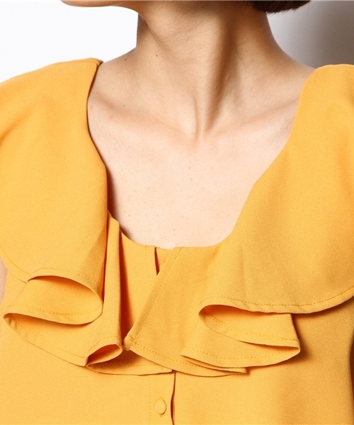 Kastane（カスタネ）の「【Kastane】BACKクロスタンクブラウス（シャツ/ブラウス・レディース・イエロー/ライトベージュ/ネイビー/レッド・FREE）」の8枚目の写真