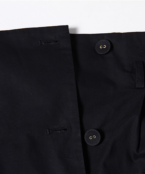 Heather(ヘザー)の「ベルトツキトレンチスカート 548043(スカート・レディース・アイボリー/ベージュ/ネイビー・SMALL/MEDIUM)」の13枚目の写真