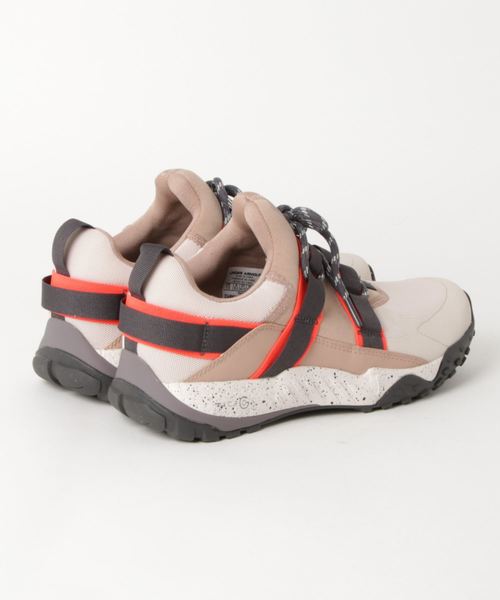 UNDER ARMOUR(アンダーアーマー)の「UA バルセッツ トレック(ライフスタイル/シューズ/UNISEX)(スニーカー・メンズ・チャコールグレー×ブラック/ベージュ・26.0/26.5/27.0/27.5/28.0/29.0/28.5/25.0/25.5)」の5枚目の写真