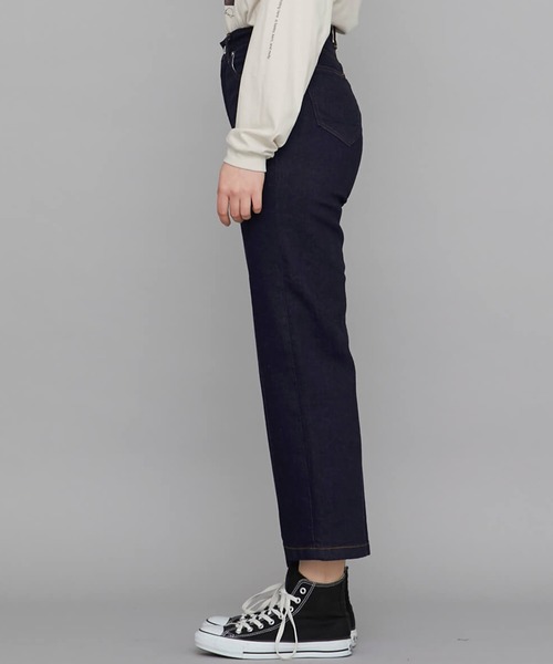 FACTOTUM（ファクトタム）の「【FACTOTUM(ファクトタム)】《STUDIOUS別注》ストレートデニムパンツ（デニムパンツ・レディース・ブルー/ブラック/ホワイト・38/36/34）」の19枚目の写真