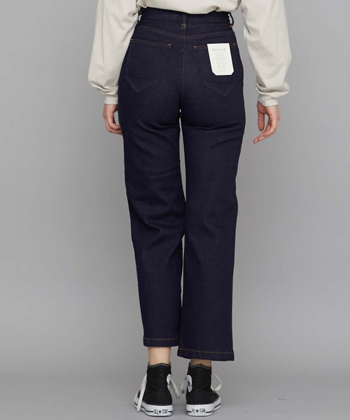 FACTOTUM（ファクトタム）の「【FACTOTUM(ファクトタム)】《STUDIOUS別注》ストレートデニムパンツ（デニムパンツ・レディース・ブルー/ブラック/ホワイト・38/36/34）」の20枚目の写真